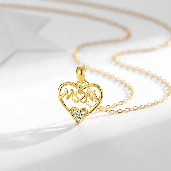 Gold_Mom_Pendants_For_Women